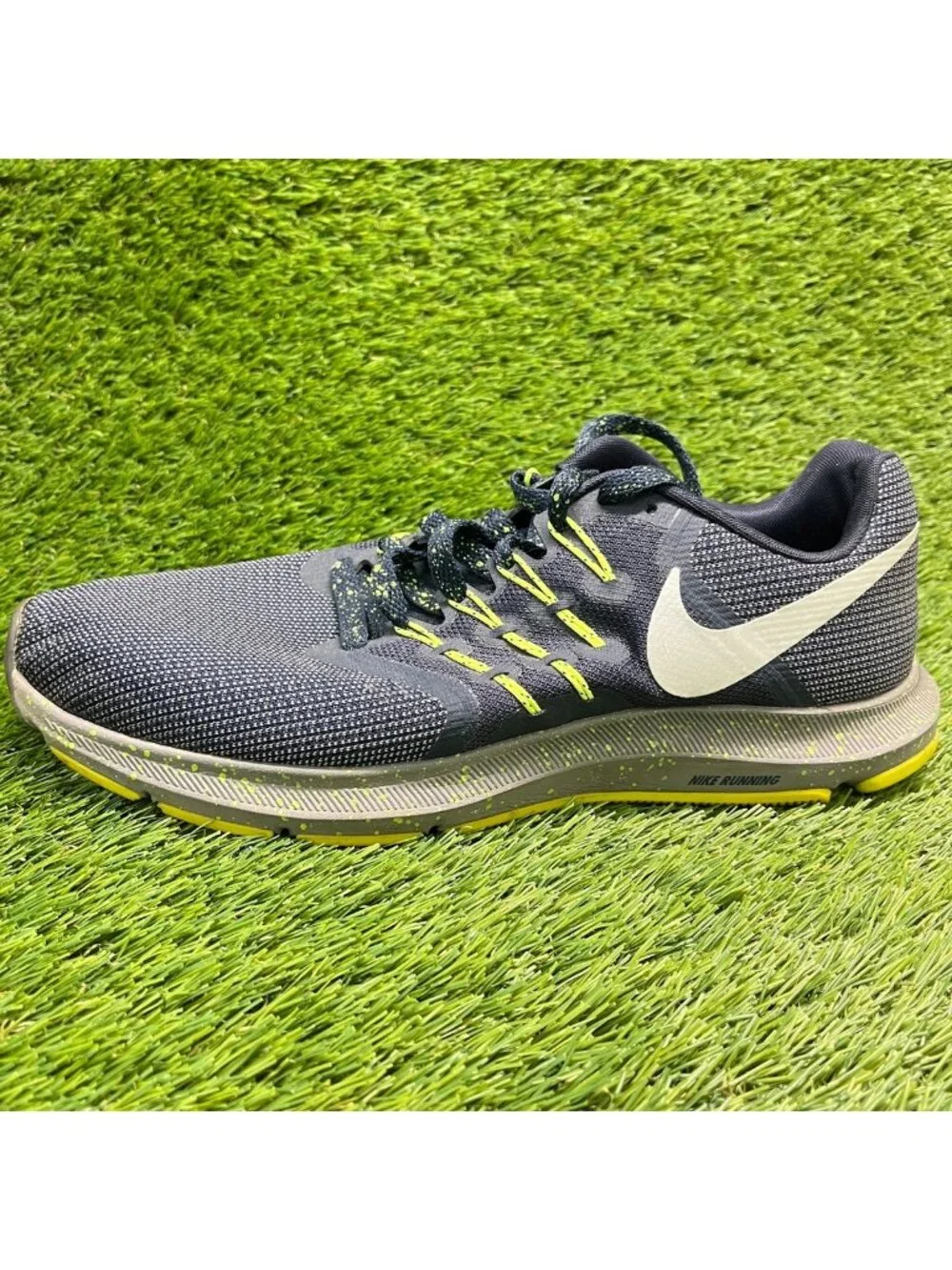 Nike please review